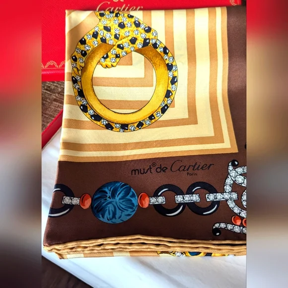 Must de Cartier Le Foulard Scarf - Picture 4 of 16